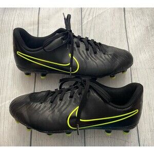 Black Nike Tiempo Boy Soccer Cleats Shoes, Size Youth 5